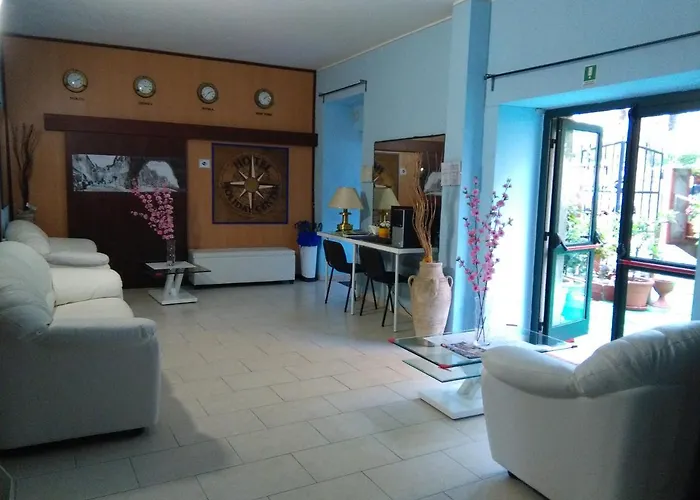 Center 3*